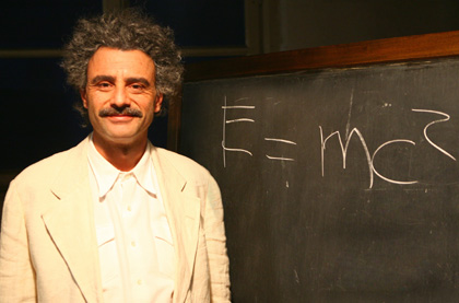 Einstein, icona del Novecento,