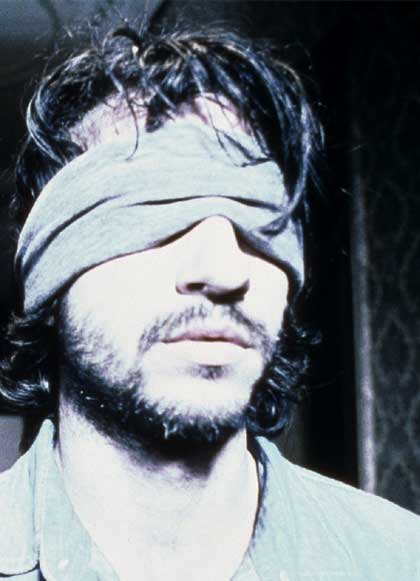La cronaca di una fuga vista dal regista. -  Dall'articolo: Buenos Aires 1977: fuga dalla casa degli orrori.
