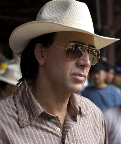 In foto Nicolas Cage (60 anni) Dall'articolo: Bangkok Dangerous - Il codice dell'assassino: la fotogallery.