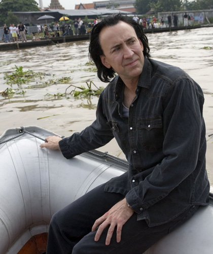 In foto Nicolas Cage (60 anni) Dall'articolo: Bangkok Dangerous - Il codice dell'assassino: la fotogallery.