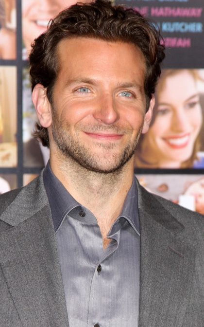In foto Bradley Cooper (49 anni) Dall'articolo: Appuntamento con l'amore: premiere a Los Angeles.