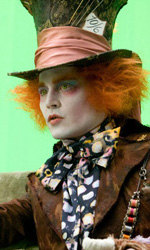 In foto Johnny Depp (61 anni) Dall'articolo: Box Office: Alice in Wonderland al primo posto in Italia e in Usa.