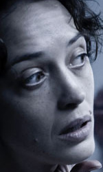 In foto Hlne De Fougerolles (52 anni) Dall'articolo: Horror Frames: Mutants, gli zombie francesi.