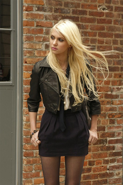 In foto Taylor Momsen (31 anni) Dall'articolo: Fiction & Series: Amore, bugie e vecchi ricordi.