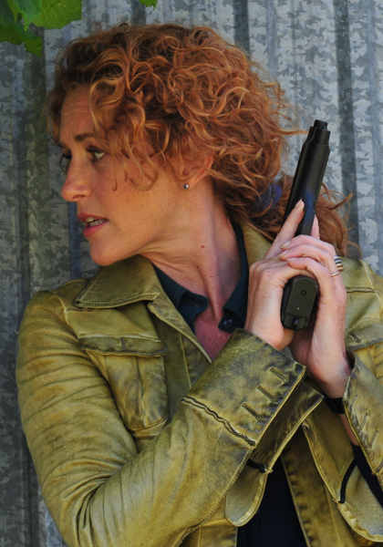 In foto Lucrezia Lante Della Rovere (58 anni) Dall'articolo: Donna Detective 2: La mamma con la pistola.