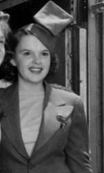 In foto Judy Garland (102 anni) Dall'articolo: Storia 'poconormale' del cinema: le coppie (3).