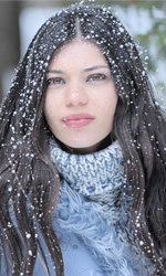 In foto Lavinia Longhi (44 anni) Dall'articolo: Fiction & Series: Neve sporca e i primi caldi.