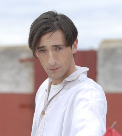 In foto Adrien Brody (51 anni) Dall'articolo: Manolete: la fotogallery.