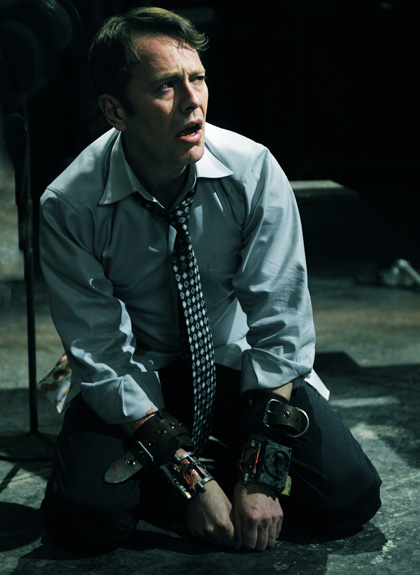 In foto Peter Outerbridge (59 anni) Dall'articolo: Saw: soap opera della crudelt.