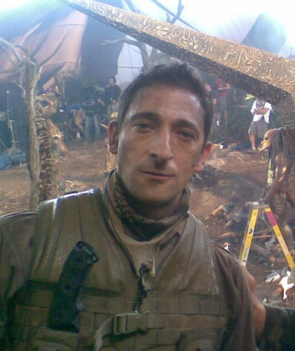 In foto Adrien Brody (51 anni) Dall'articolo: Predators: l'action hero che non ti aspetti.