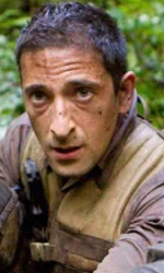 In foto Adrien Brody (51 anni) Dall'articolo: Predator: Una caccia lunga 25 anni.