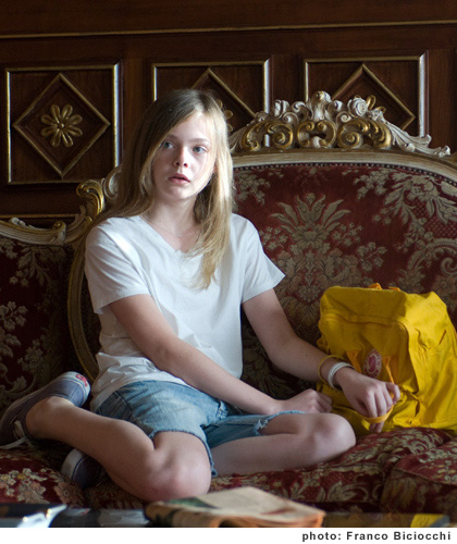 In foto Elle Fanning (26 anni) Dall'articolo: Somewhere: la fotogallery.