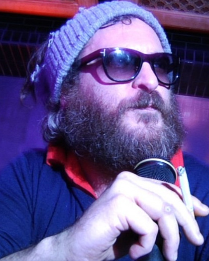 In foto Joaquin Phoenix (50 anni) Dall'articolo: I'm Still Here: l'atteso documentario con al centro Joaquin Phoenix.