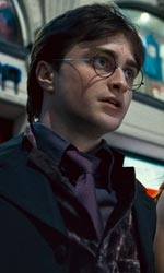 In foto Daniel Radcliffe (35 anni) Dall'articolo: Viaggio ad Hogwarts.