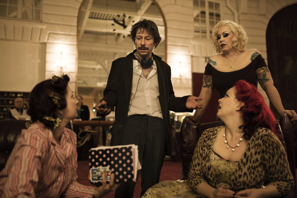 In foto Mathieu Amalric (59 anni) Dall'articolo: Come suonare una sessione di jazz.