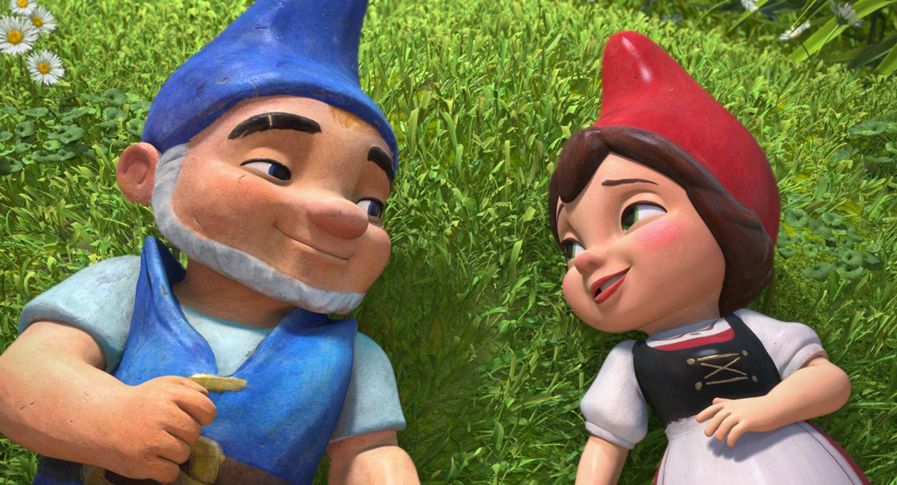 Una scena del film Gnomeo & Giulietta di Kelly Asbury. -  Dall'articolo: Una canzone d'amore per Gnomeo e Giulietta.