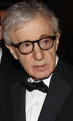 In foto Woody Allen (89 anni) Dall'articolo: Cannes, il glamour  Gaga.