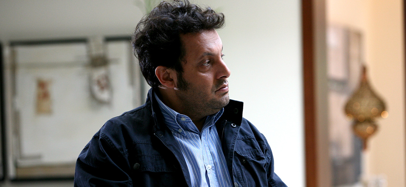 In foto Enrico Brignano (59 anni) Dall'articolo: Holmes e Watson alla romana.