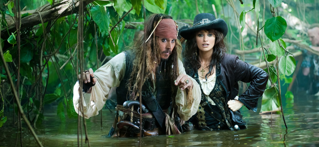 In foto Johnny Depp e Penelope Cruz, i protagonisti di Pirati dei Caraibi - Oltre i confini del mare di Rob Marshall. -  Dall'articolo: Film nelle sale: da Cannes all'Italia.