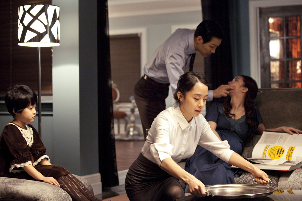 In foto Jeon Do-yeon (51 anni) Dall'articolo: The Housemaid, il remake che tale non fu.