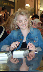 In foto Evanna Lynch Dall'articolo: Anche i maghi vanno in gita.