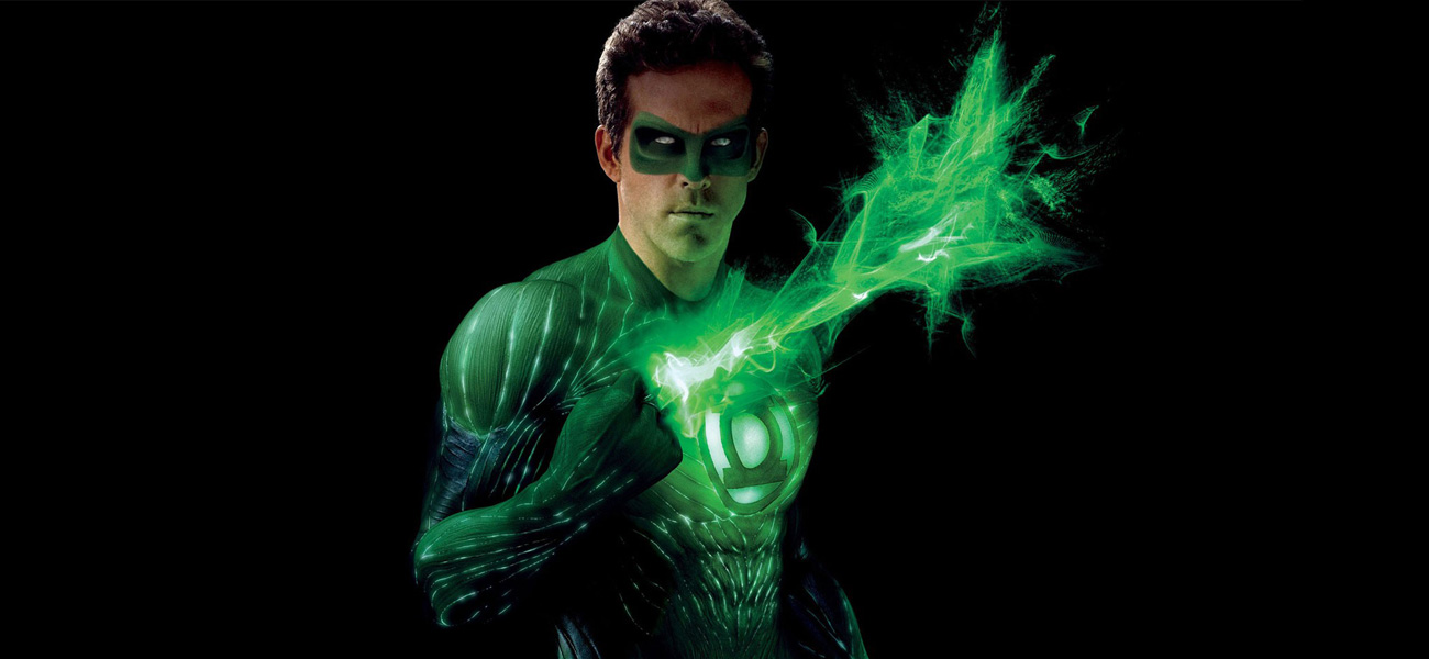 In foto Ryan Reynolds (48 anni) Dall'articolo: Lanterna Verde, la costruzione della tuta anatomica.