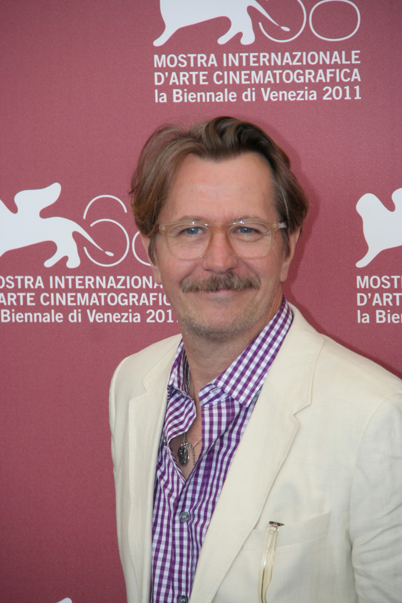 In foto Gary Oldman (66 anni) Dall'articolo: Dalla Svezia con furore.