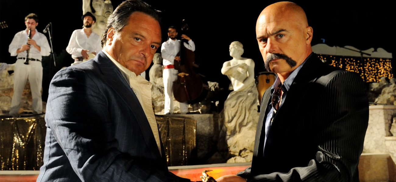 In foto Luca Zingaretti (63 anni) Dall'articolo: Mozzarella Stories, l'oro bianco made in Serbia.