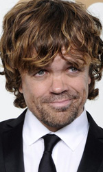 In foto Peter Dinklage (55 anni) Dall'articolo: Emmy, la serata di Modern Family.