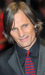 In foto Viggo Mortensen (66 anni) Dall'articolo: A Dangerous Method, Keira Knightley sul red carpet.