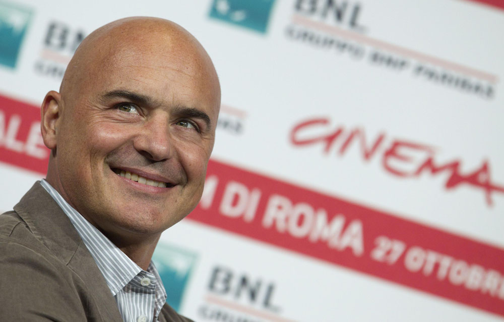 In foto Luca Zingaretti (63 anni) Dall'articolo: La kryptonite di Cotroneo.