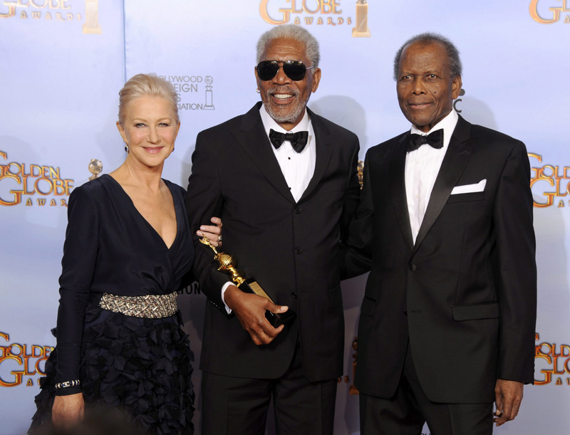 In foto Morgan Freeman (87 anni) Dall'articolo: Golden Globes, trionfano Paradiso amaro e The Artist.