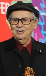 In foto Vittorio Taviani (95 anni) Dall'articolo: Berlinale 2012, Orso d'oro a Cesare deve morire.