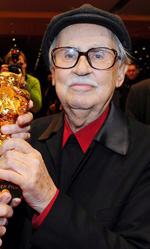 In foto Vittorio Taviani (95 anni) Dall'articolo: Berlinale 2012, Orso d'oro a Cesare deve morire.