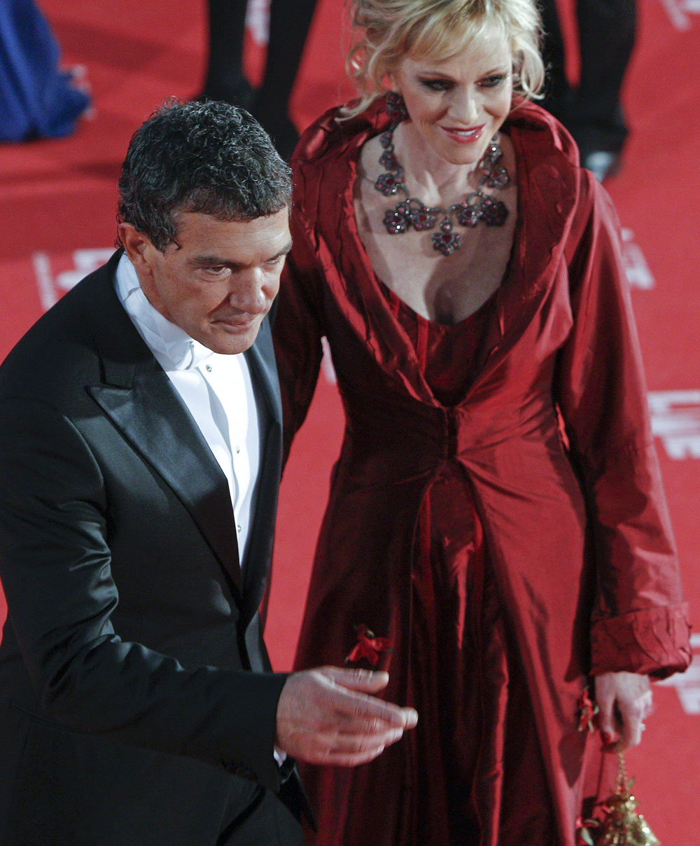 In foto Antonio Banderas (64 anni) Dall'articolo: Goya 2012, The Artist miglior film europeo.