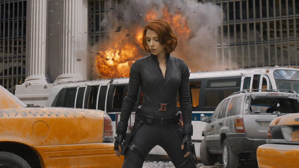 In foto Scarlett Johansson (39 anni) Dall'articolo: The Avengers, i vendicatori sono arrivati.