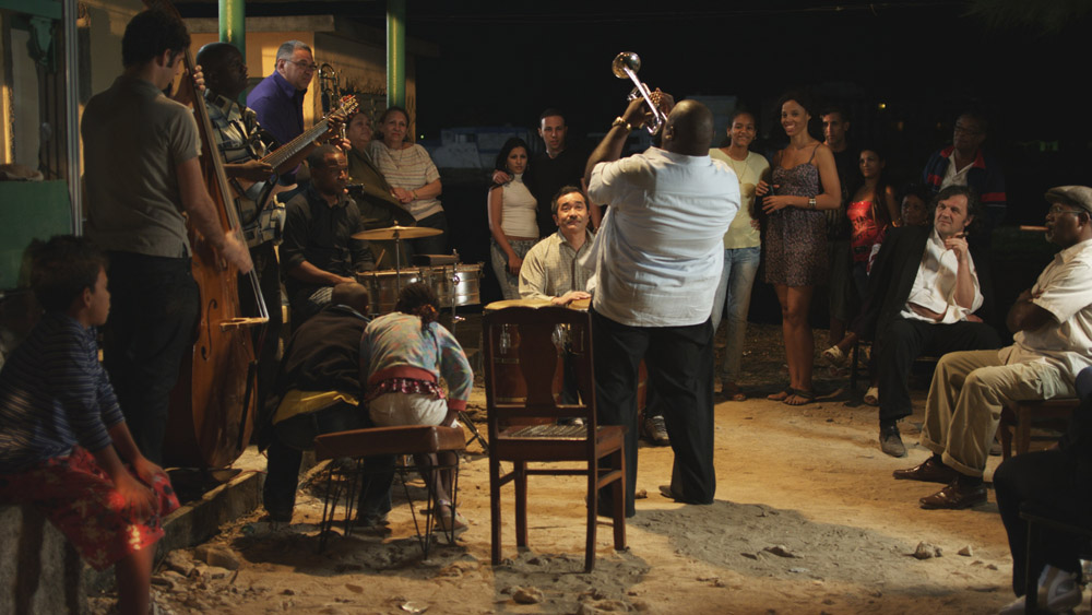 In foto una scena del film 7 Days in Havana. -  Dall'articolo: 7 Days in Havana, 7 registi per una città unica.