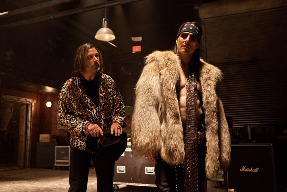In foto Tom Cruise (61 anni) Dall'articolo: Rock of Ages, gli anni '80 sono tornati.
