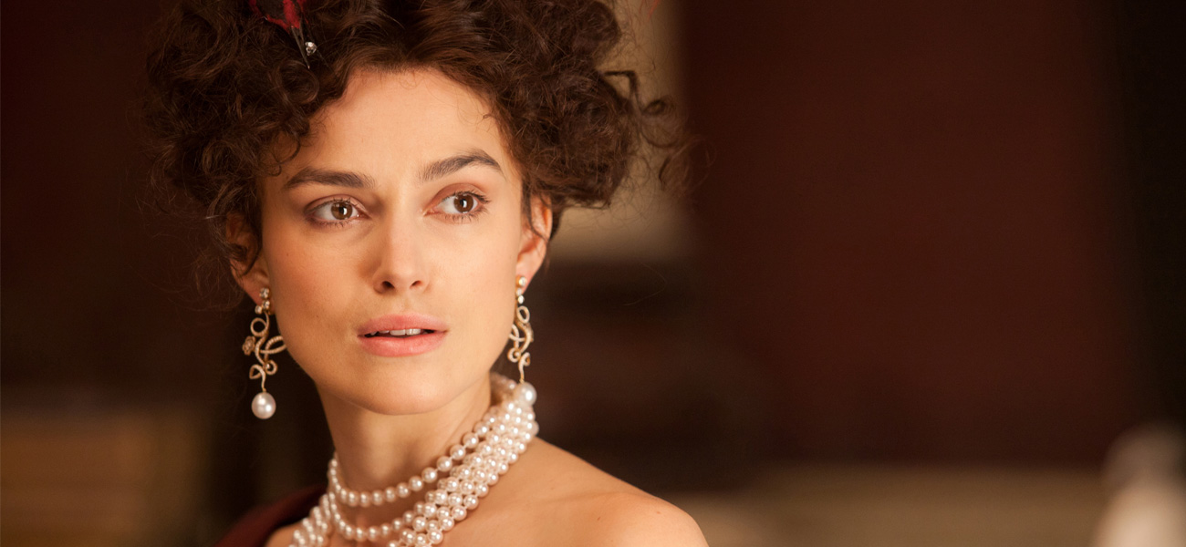 In foto Keira Knightley (39 anni) Dall'articolo: ONDA&FUORIONDA di Pino Farinotti.