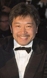 In foto Kore'eda Hirokazu (62 anni) Dall'articolo: Cannes 66, trionfa <em>La vie d'Adele</em>.