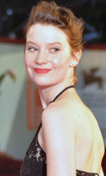 In foto Mia Wasikowska (35 anni) Dall'articolo: Venezia 70, David Gordon Green presenta Joe.