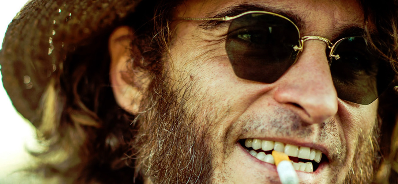 In foto Joaquin Phoenix (50 anni) Dall'articolo: La dittatura dei Seventies.