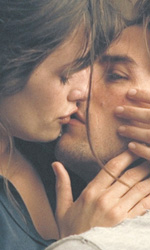 In foto Tom Cruise (62 anni) Dall'articolo: Vanilla Sky stasera su Nove.