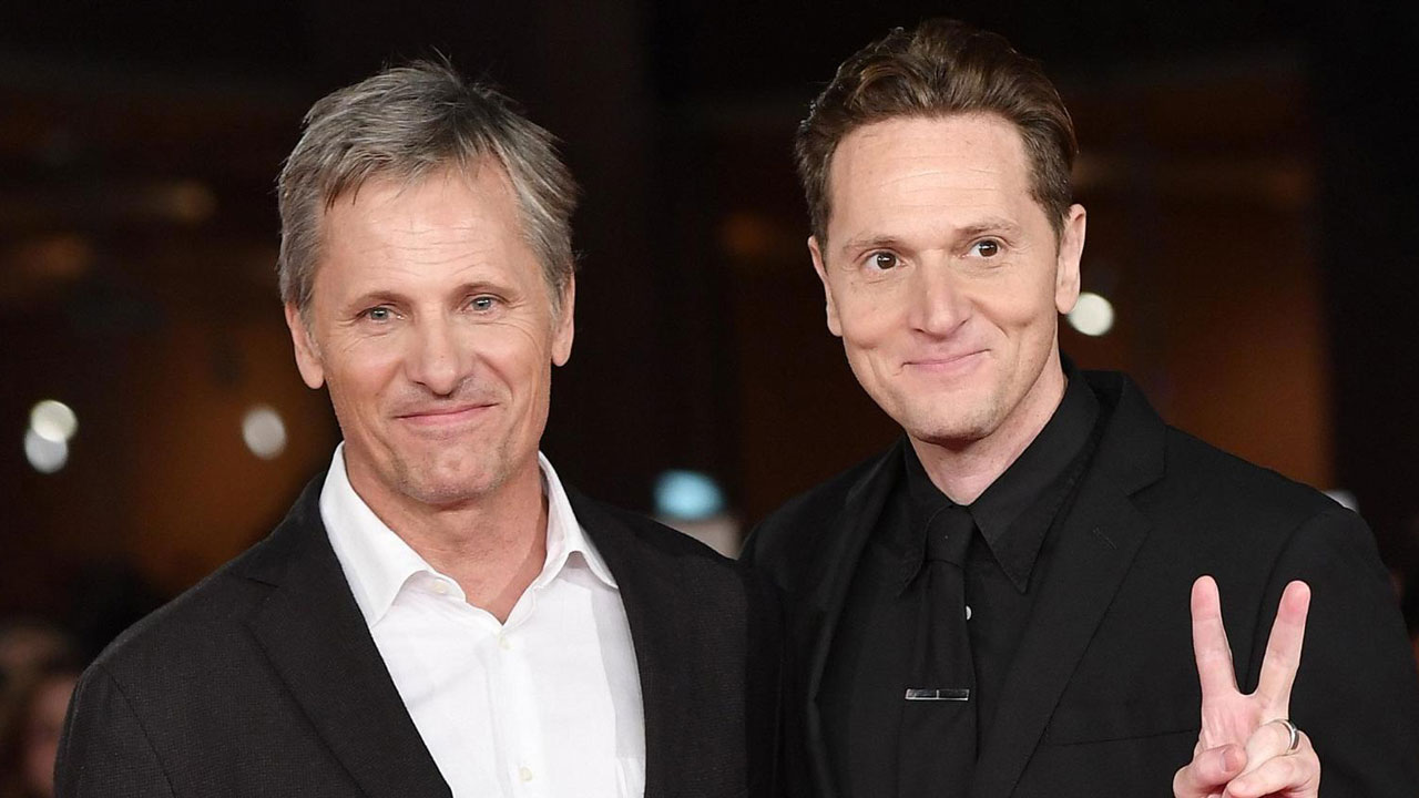 In foto Viggo Mortensen (65 anni) Dall'articolo: Captain Fantastic: dalla foresta alla Festa del Cinema.