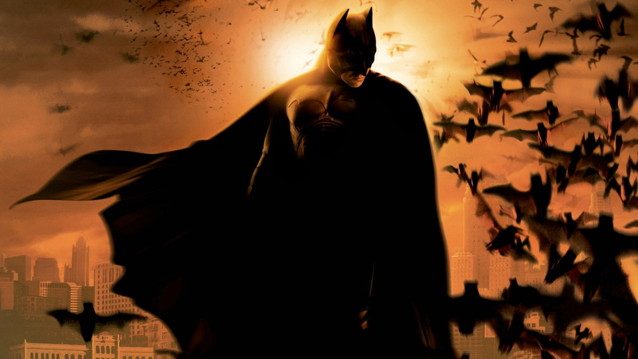 In foto Christian Bale (50 anni) Dall'articolo: Batman Begins, il film stasera in tv su Italia 1.