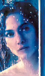 In foto Jennifer Lopez (55 anni) Dall'articolo: Il ragazzo della porta accanto, il film stasera in tv su Canale 5.