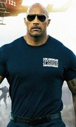 In foto Dwayne Johnson (52 anni) Dall'articolo: San Andreas, il film stasera in tv su Canale 5.