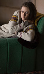 In foto Kristen Stewart (34 anni) Dall'articolo: Personal Shopper, un'opera che  tante cose insieme, tutte belle.