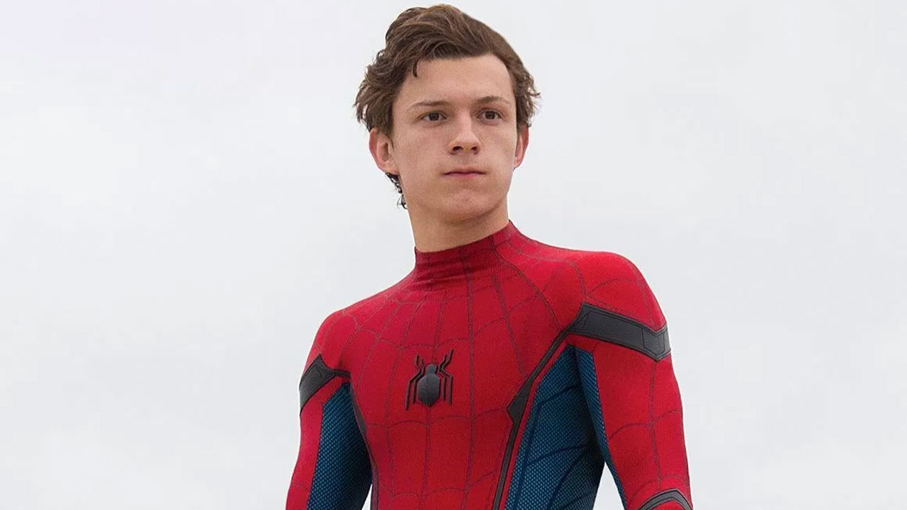 In foto Tom Holland (28 anni) Dall'articolo: Il box office  un affare per due: Spider-Man e The War primi senza rivali.