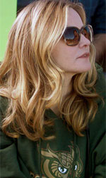 In foto Jennifer Jason Leigh (62 anni) Dall'articolo: Da vedere su Netflix: Atypical.